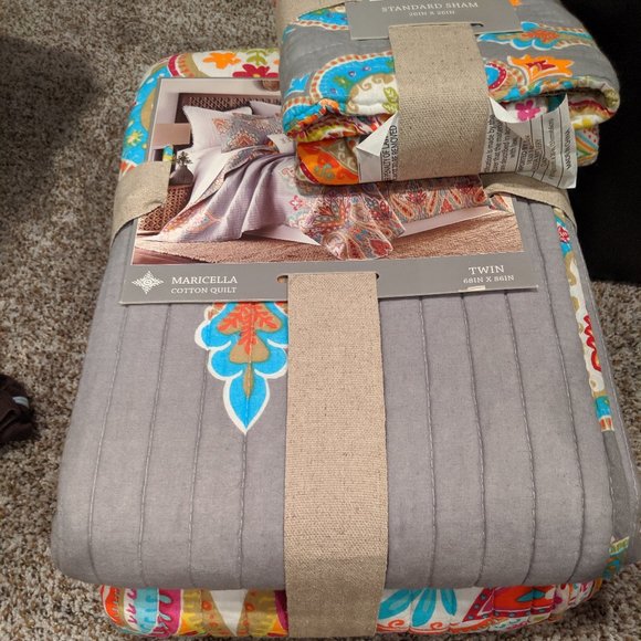 NEW Marciella Twin Quilt AND 2 Shams - Picture 3 of 6